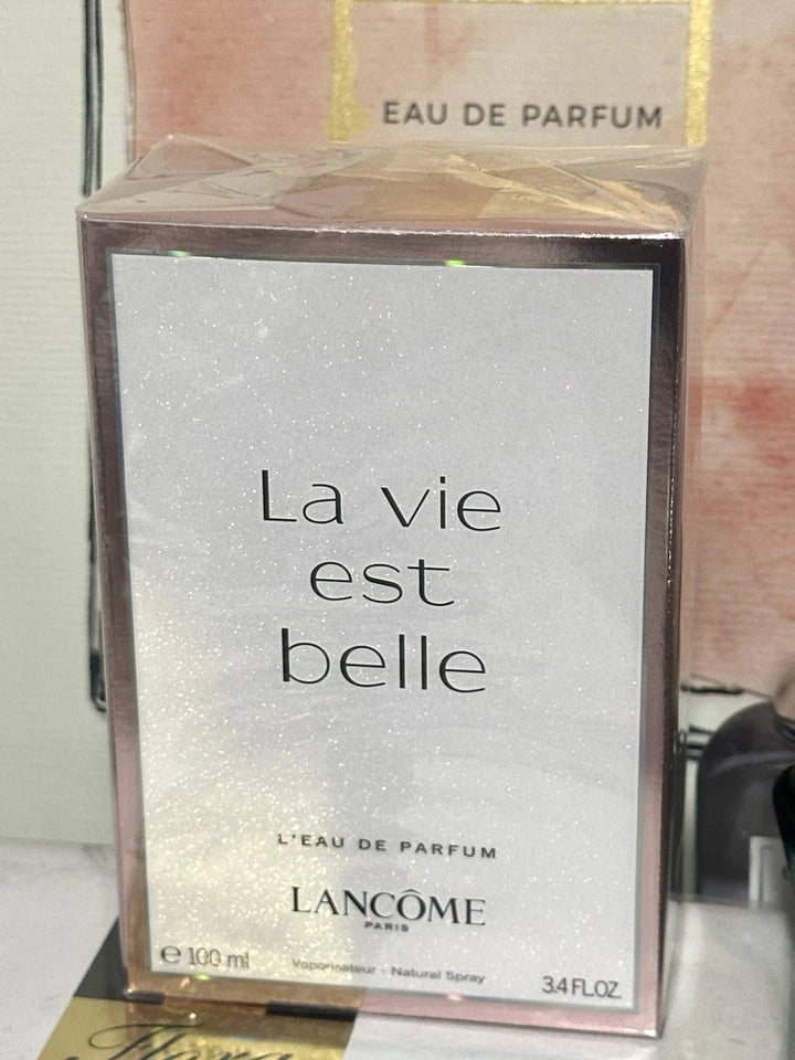 La Vie Est Belle by Lancome 3.4oz Eau De Parfum Spray for Women